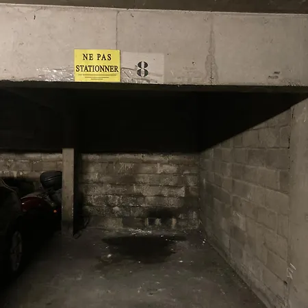 Artist Trip Apartment